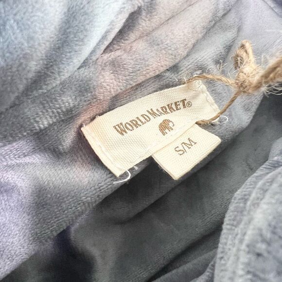 World Market Jacket Womens Small/Medium Polyester Silver Funnel Neck Lounge Ponc - Picture 2 of 9